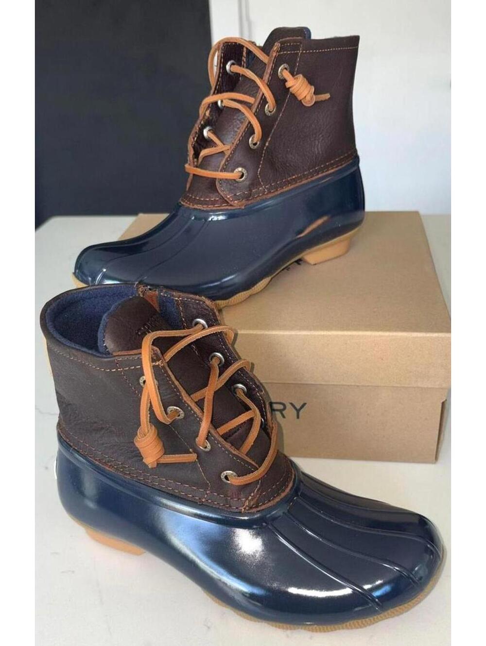 NWT -Sperry- Woman's Saltwater Duck Boot, Size 6M